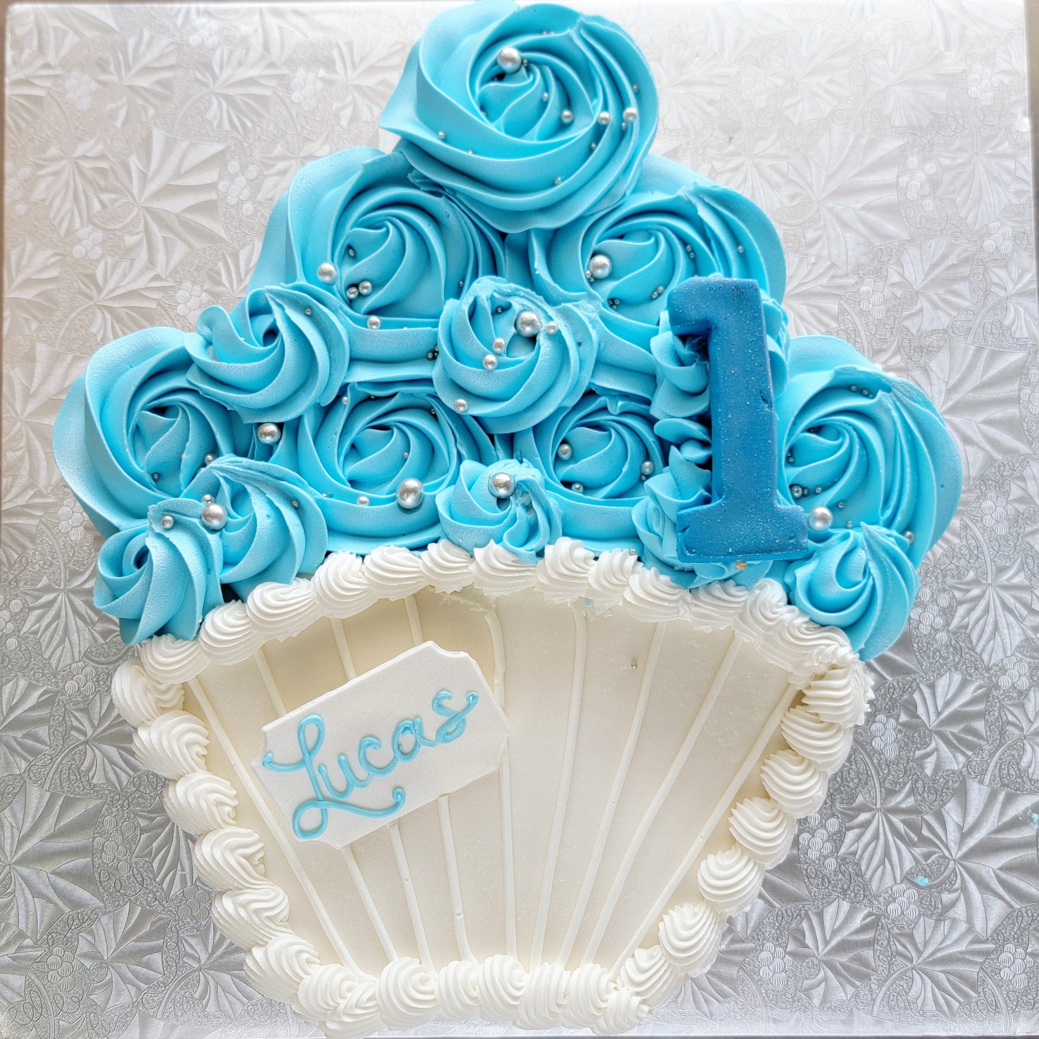 Tala 32 Blue Gingham cupcake cases : Buy Online at Best Price in KSA - Souq is now