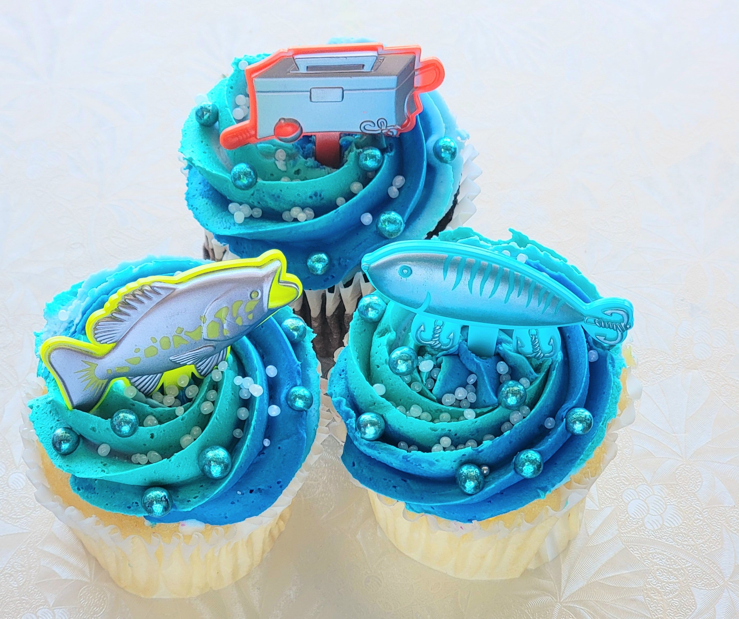 Gone Fishing Cupcakes - Three Kids and a Fish